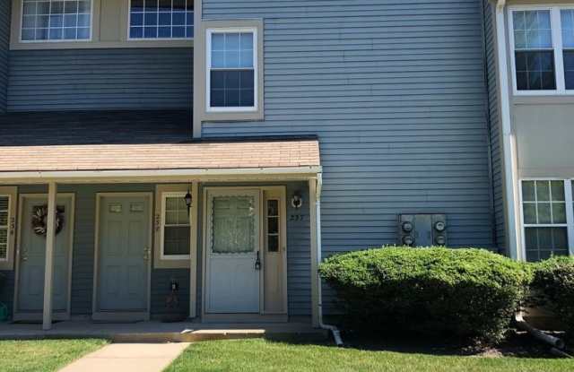 237 ANDOVER Place Gallery 3