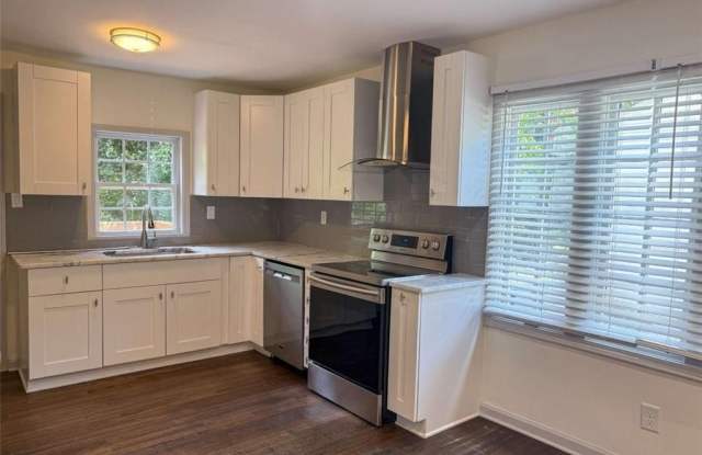 2093 Verbena Street Gallery 4