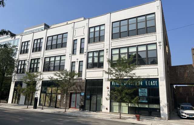 1739 North Milwaukee Avenue - 4 photos photos