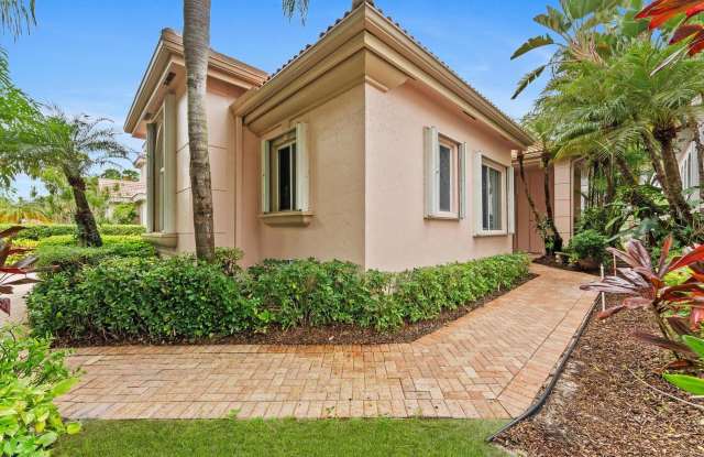 7081 Mallorca Crescent Gallery 2