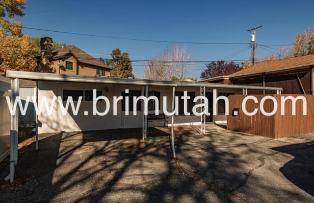 1877 Osage Orange Ave. - 3 photos photos