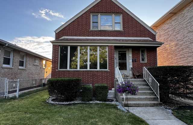 5640 S Narragansett Ave photos photos