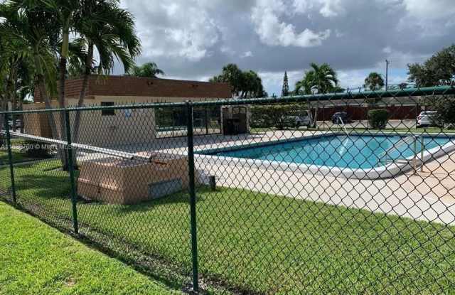 7941 Southgate Blvd photos photos