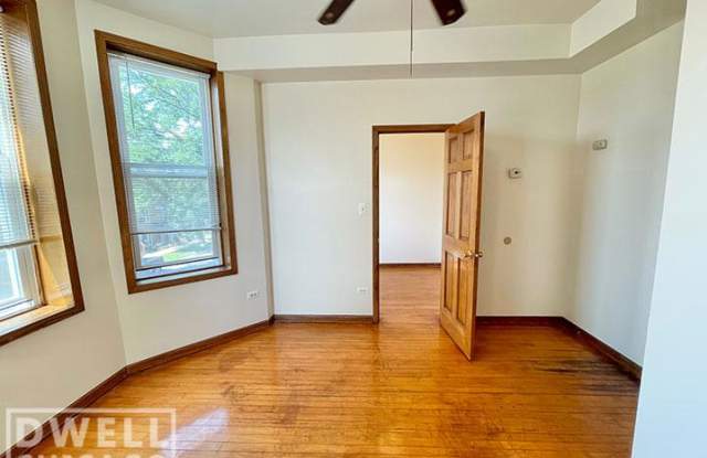 1620 West 38th St. photos photos