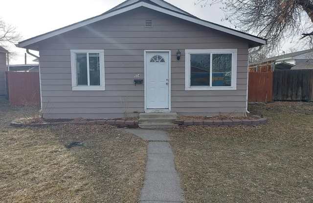 2 bed 1 bath house with garage photos photos