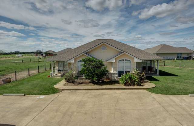 November Sub-Lease Duplex at Flying Ace Ranch!! - 1211 Flying Ace Circle, College Station, TX 77845