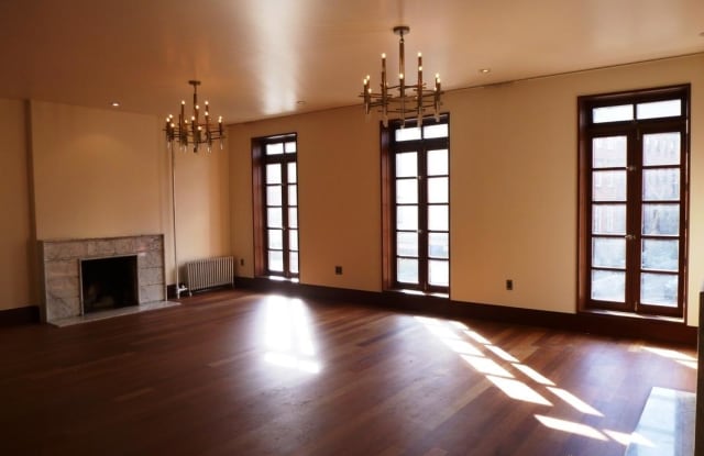 60 Greenwich Avenue - 60 Greenwich Avenue, New York City, NY 10011