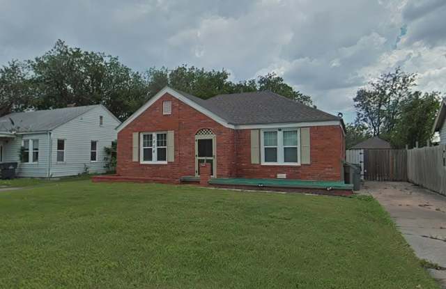 1708 NW Bell Ave photos photos