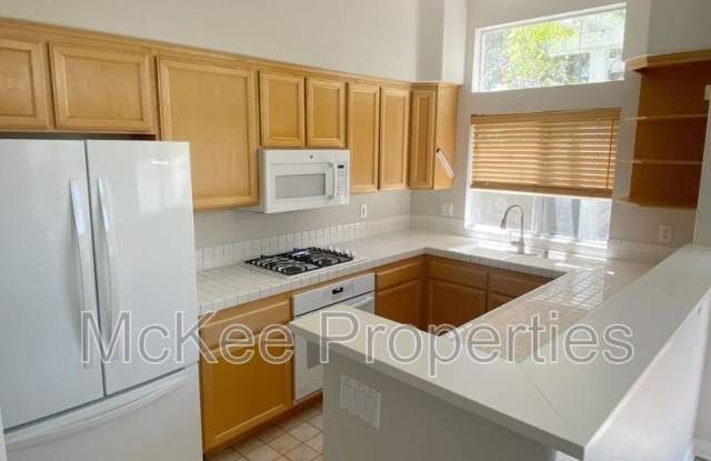 7731 Hazard Center Drive Gallery 3