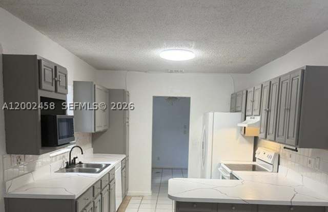 19920 SW 118th Pl Gallery 3