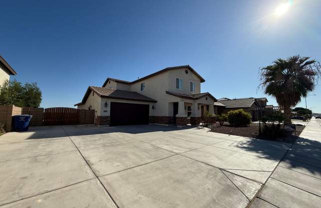 5 Bedroom Home in Livingston Ranch for Rent! Gallery 3