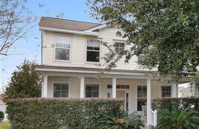 8 5th Avenue photos photos