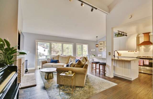 4767 Ingulf St - 4767 Ingulf Street, San Diego, CA 92110