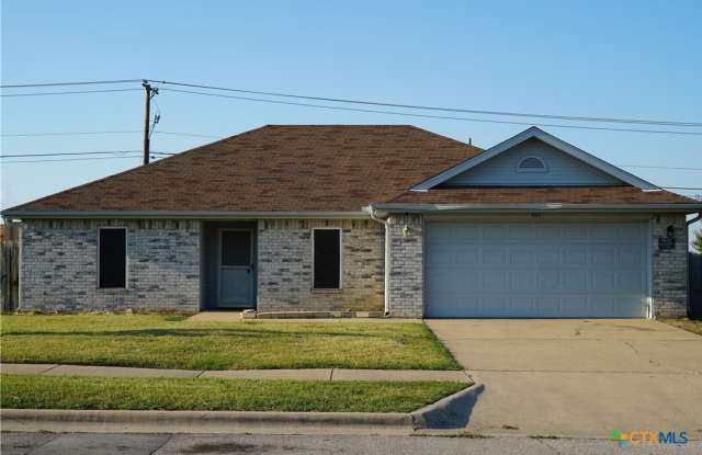 401 James Loop - 401 James Loop, Killeen, TX 76542