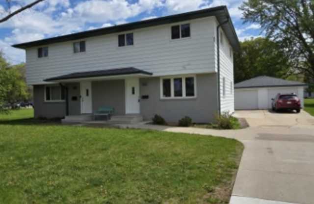 1506-1508 South Perkins Street - 1506 Gallery 1