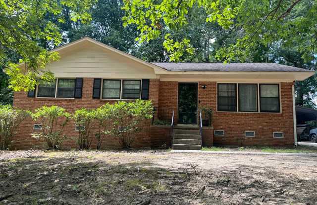 Renovated 3 Bedroom Ranch in Raleigh, Available NOW! photos photos