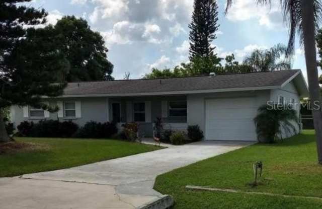 6008 OLIVE AVENUE - 6008 Olive Avenue, Gulf Gate Estates, FL 34231