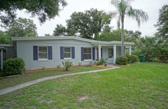 3519 West Price Avenue Gallery 2