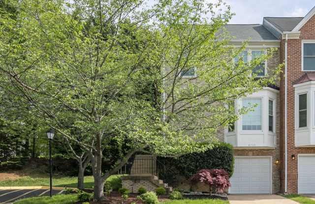 8705 Wadebrook Ter - 8705 Wadebrook Terrace, Newington, VA 22153