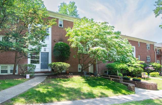140 N Broadway - 140 North Broadway, Irvington, NY 10533 140 N Broadway - 140 North Broadway, Irvington, NY 10533