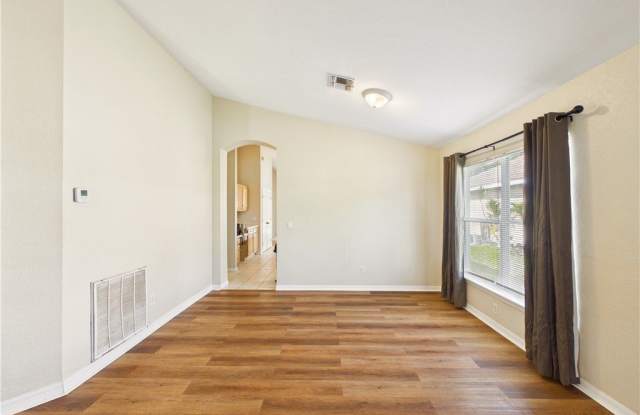 17772 Oakmont Ridge Circle Gallery 4