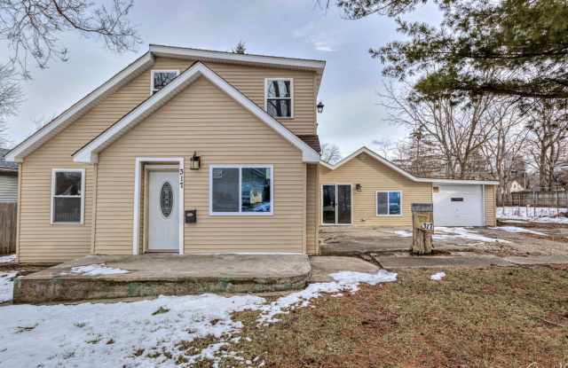 317 Fairlawn Drive - 317 Fairlawn Drive, Round Lake Park, IL 60073