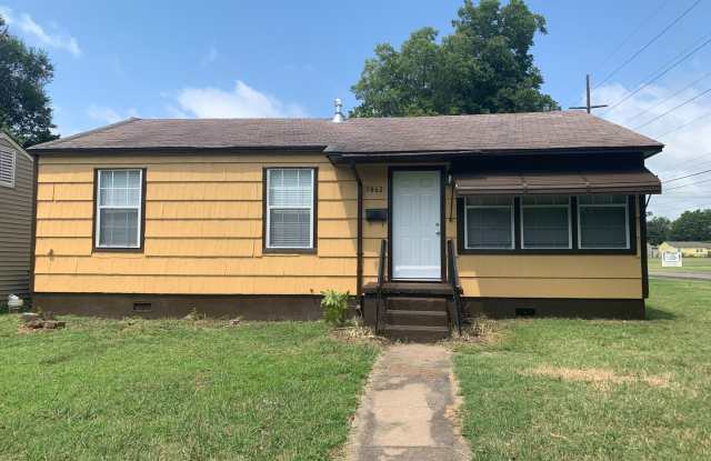 1462 N College Ave. - 1462 North College Avenue, Tulsa, OK 74110