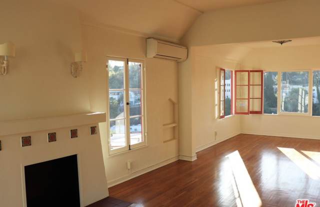 1409 Murray Dr Gallery 4