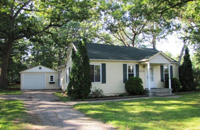 2171 Oaknoll St - 2171 Oaknoll Street, Auburn Hills, MI 48326