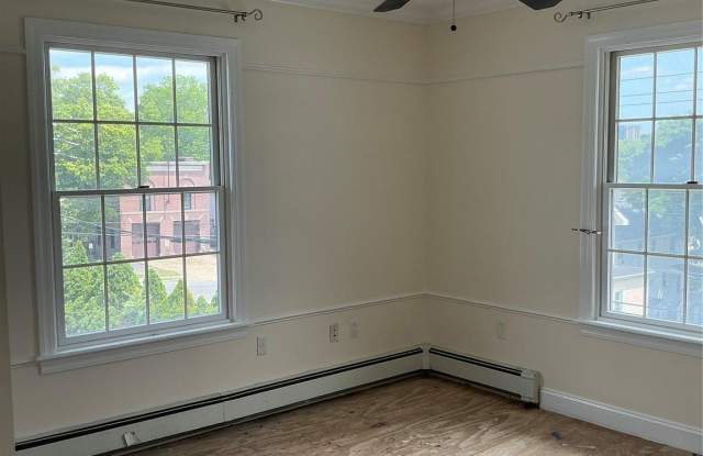 63 Harding Avenue Gallery 2