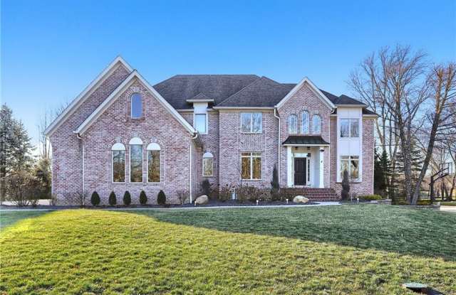 13934 SALSBURY CREEK Drive - 13934 Salsbury Creek Drive, Carmel, IN 46032