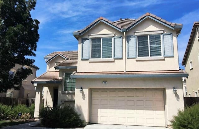 366 Foxglove St - 366 Foxglove Street, Pittsburg, CA 94565