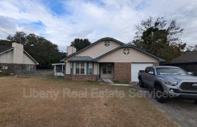 1211 Knotts Dr - 1211 Knotts Drive, Hinesville, GA 31313