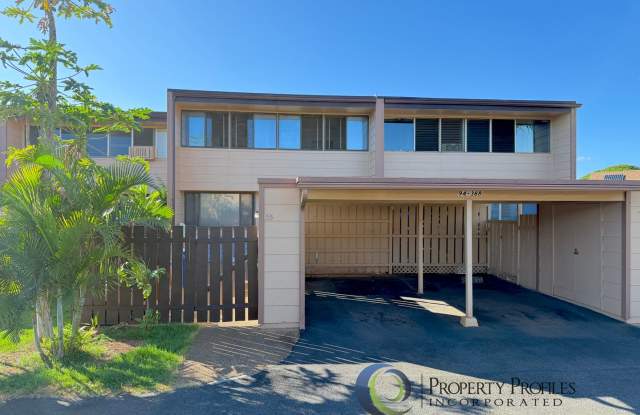4 Bedroom 2.5 bathroom Townhome in Kaholo Hale with 2 parking stalls photos photos