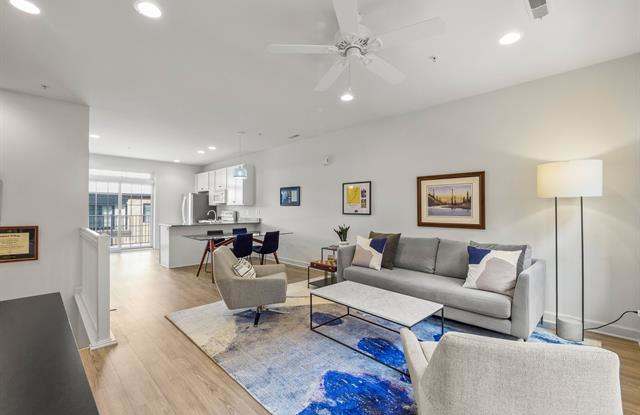430 LEWIS Court Gallery 3