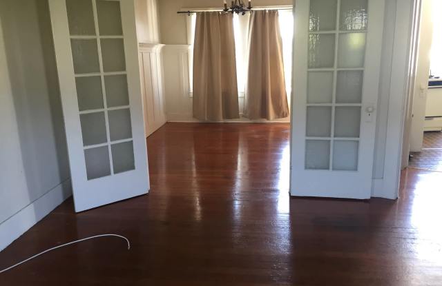 879 Oak Street - 879 Oak Street, San Francisco, CA 94117