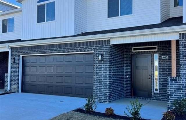 1831 Lapis  AVE photos photos