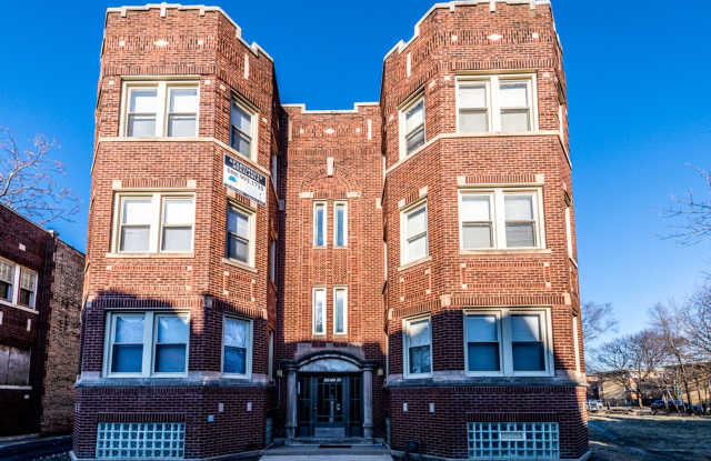 10908 S Vernon Gallery 2