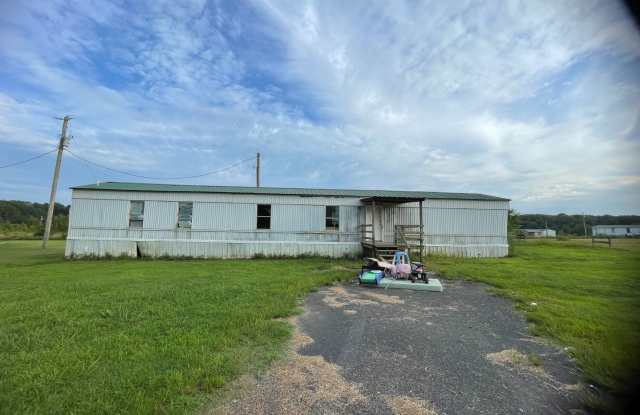 3 BR 2 Bath 1,280 sq ft singlewide mobile home on 1.16 acres in Ward, AR photos photos