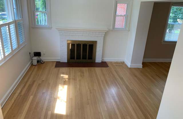 9511 Singleton Drive Gallery 2