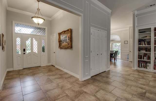 7306 Hiddencreek Drive Gallery 4