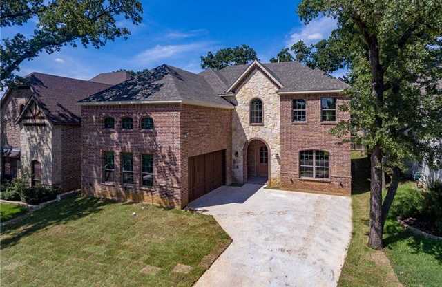 313 Matthew Avenue - 313 Matthew Avenue, Denton, TX 76210