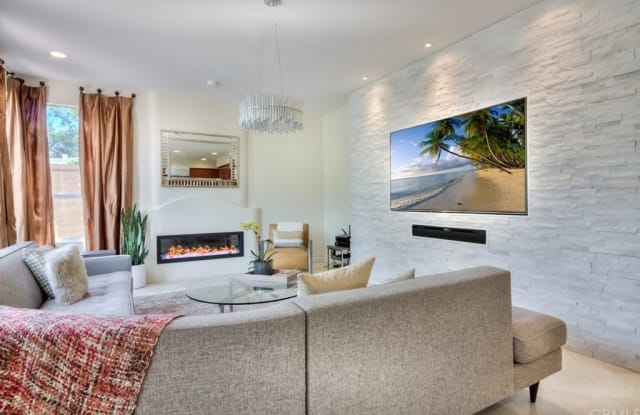 26 Alamitos - 26 Alamitos, Lake Forest, CA 92610