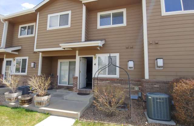 Wonderful 3 Bed, 2.5 Bath Townhome In Excellent Location! - 1601 Great Western Drive, Longmont, CO 80501 Wonderful 3 Bed, 2.5 Bath Townhome In Excellent Location! - 1601 Great Western Drive, Longmont, CO 80501