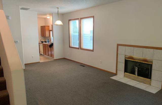 21958-B NE Chinook Way Gallery 3