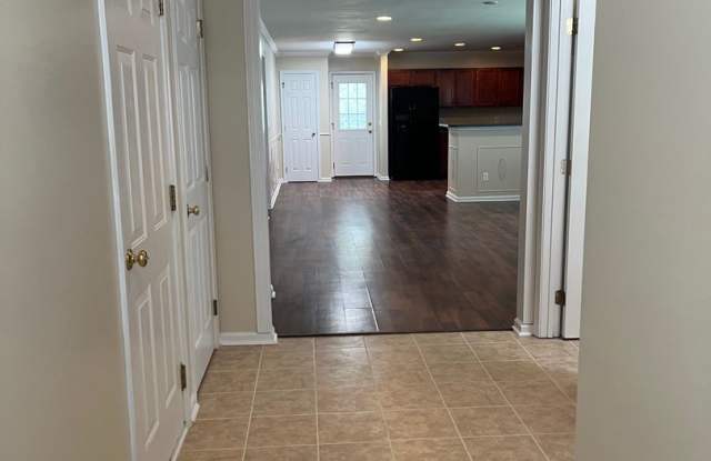5 Bedroom Home in Desirable Longleaf Community Gallery 4