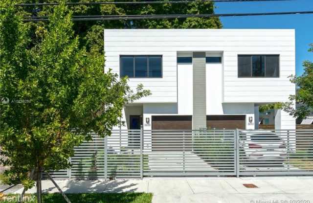3655 SW 23rd Ter # 3655 A10838298 Gallery 4