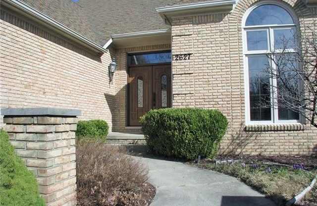 2627 HUNTERS Bluff Gallery 2