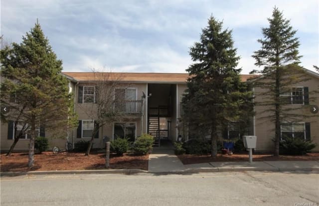 82 High Street - 82 New York Highway 94, Chester, NY 10918