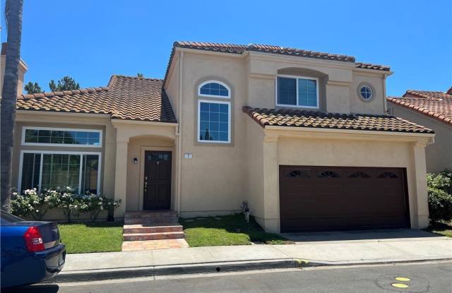 7 Cortona - 7 Cortona, Irvine, CA 92614